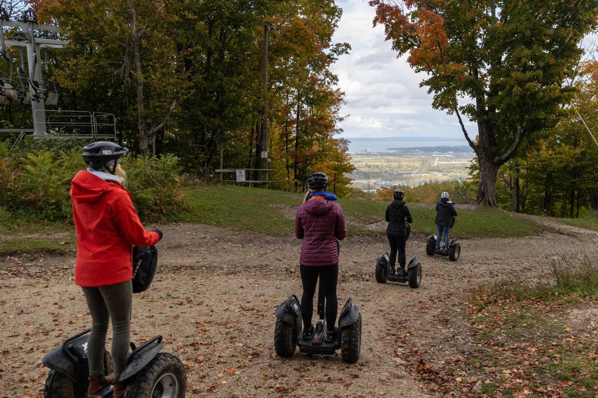 Blue Mountain Resort Inn ブルー・マウンテンズ エクステリア 写真