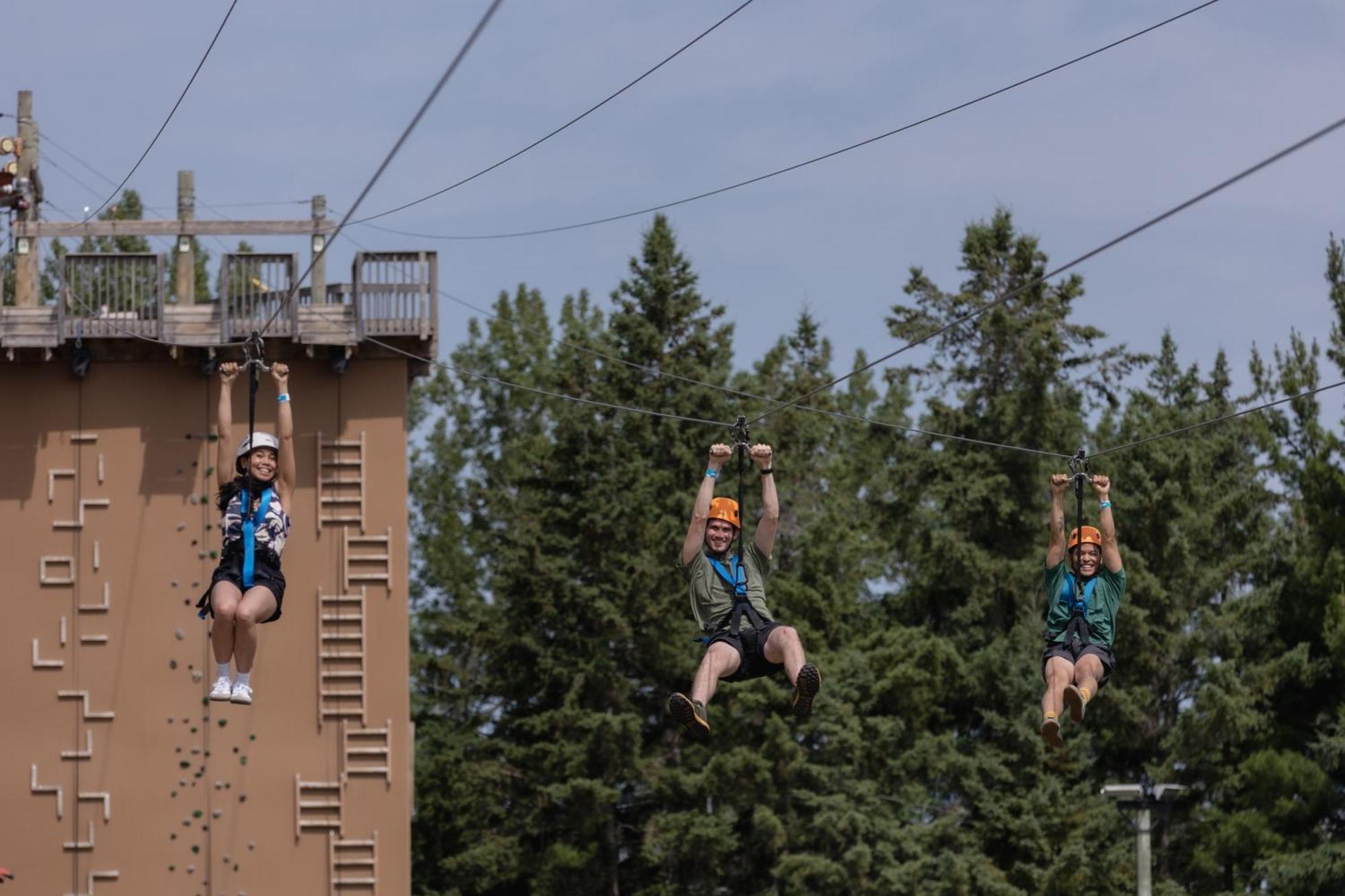 Blue Mountain Resort Inn ブルー・マウンテンズ エクステリア 写真